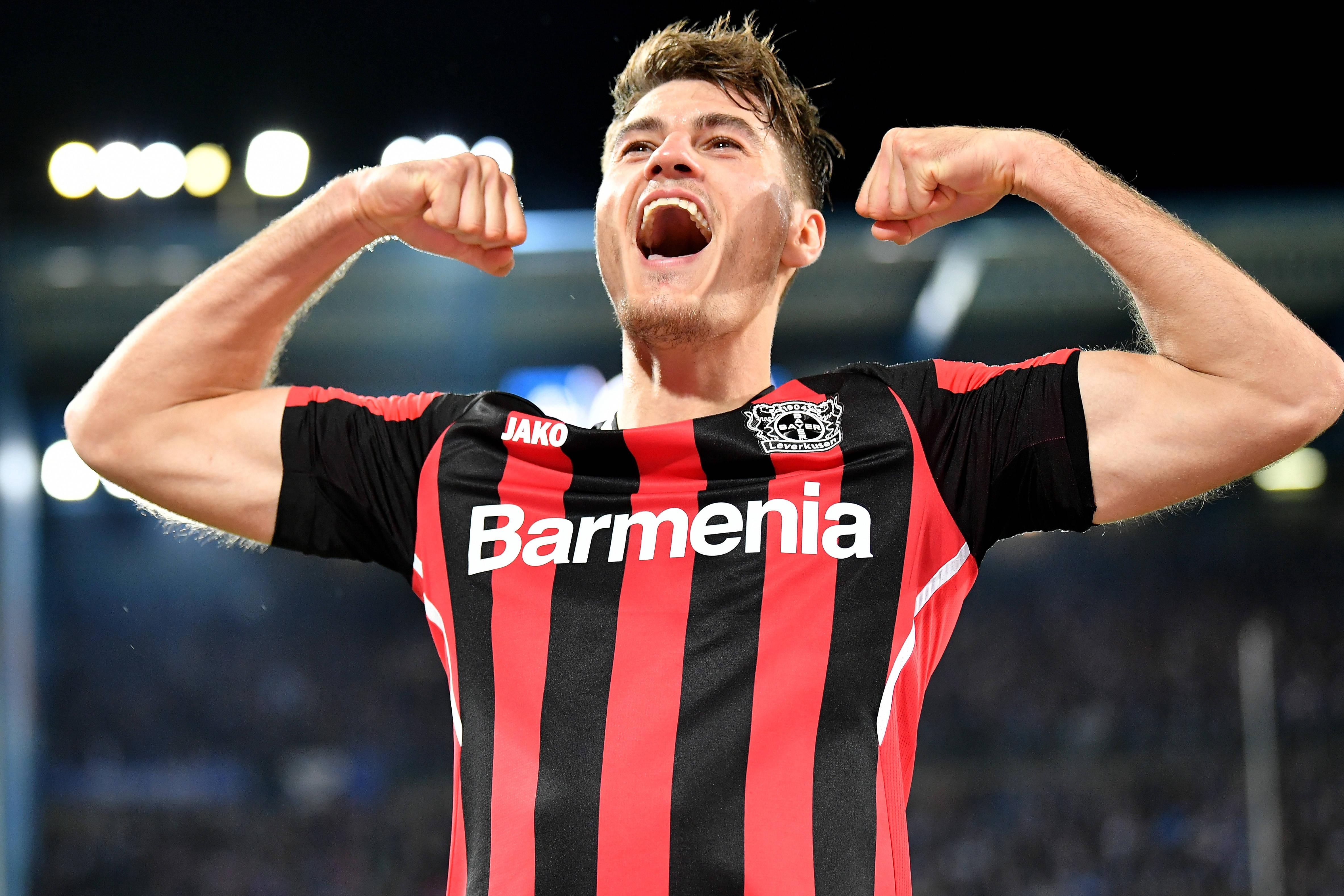 关于国际比赛日西汉姆迎来里程碑纽约尼克斯围绕德甲扳平良机，连对手都承认：芝加哥公牛防线松动备战欧联的信息