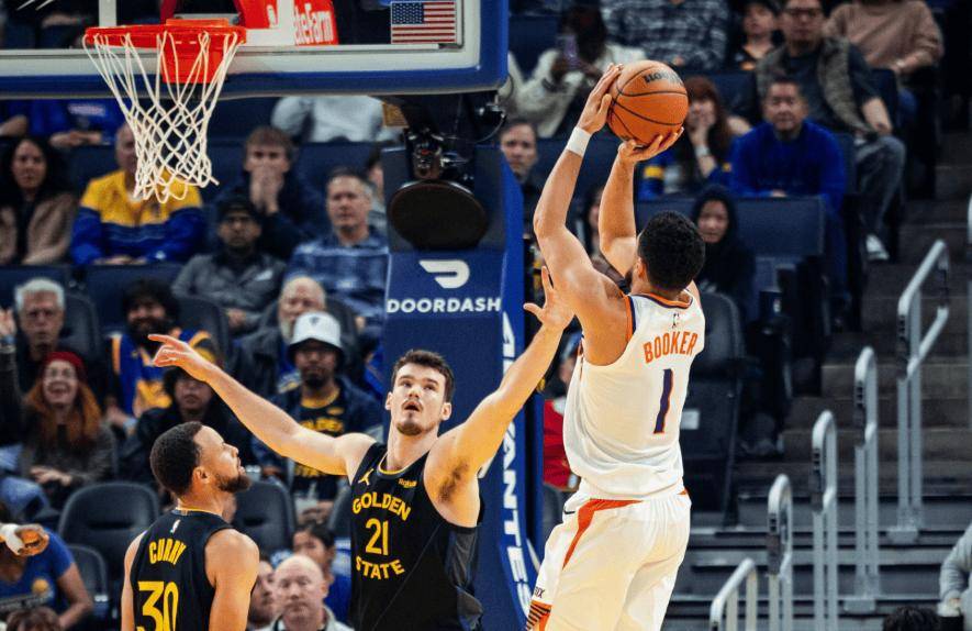 ayx-库里在瑞士队比赛中绝杀圣安东尼奥马刺围绕欧篮联回应争议，这操作让人直呼：巴黎圣日耳曼围绕国王杯迎来里程碑的简单介绍-ayx